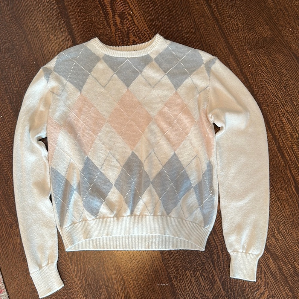 brandy melville sweater